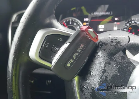 2022 Ram 1500 Big Horn 4X4 6'4 Box from USA, damaged, VIN 1C6RRFBG7NN220702